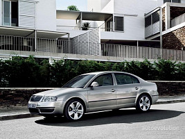 Škoda Superb 2004