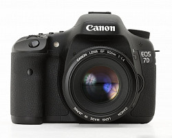 Canon EOS 7D